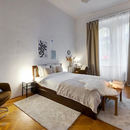 Felsoerdosor Residence Budapest Exterior foto