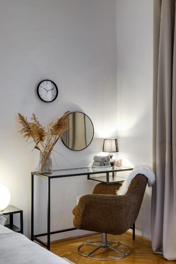 Felsoerdosor Residence Budapest Exterior foto